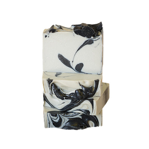 Yang is for the lovers of amber and sandalwood.