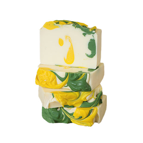 Gayatri will have you beaming bright like the sun. This soap is fresh and uplifting with its blend of lemongrass and peppermint.